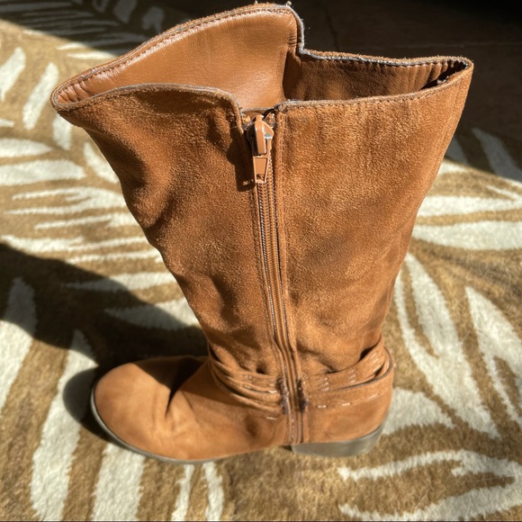 Steve Madden Boots - Picture 4 of 13